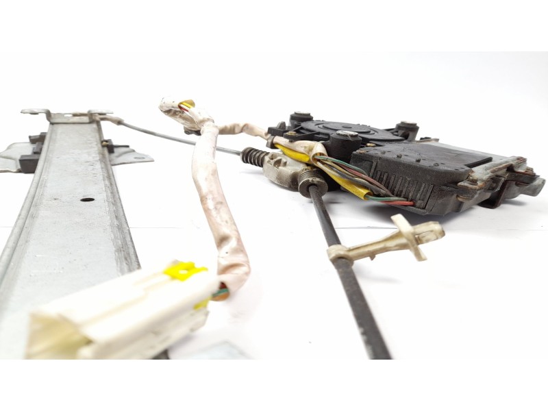 Recambio de elevalunas trasero derecho para mitsubishi space wagon (n80/n90) 2.4 referencia OEM IAM MR462364 0620200541 