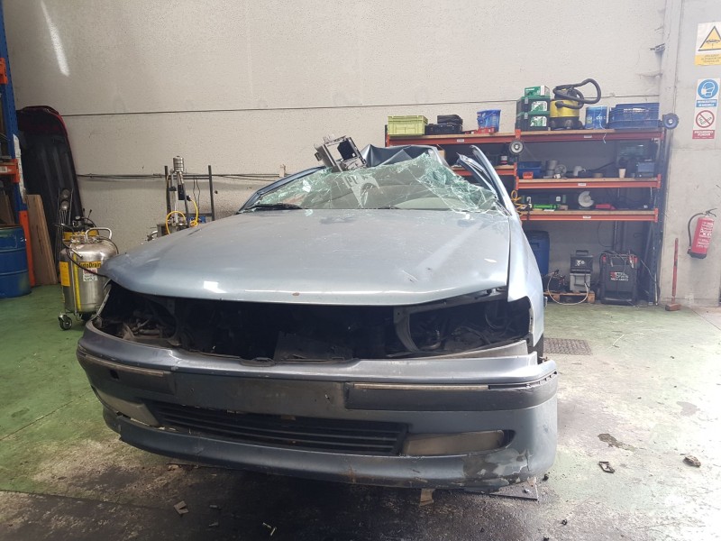 peugeot 406 (8b) del año 2000