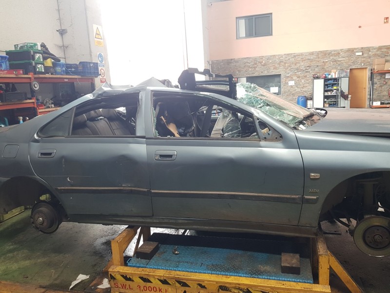 peugeot 406 (8b) del año 2000