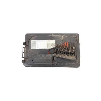 CAJA RELES / FUSIBLES 6Q0937550C 