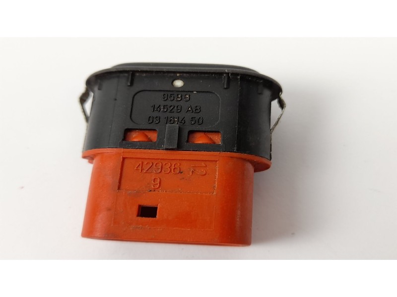 Recambio de mando elevalunas delantero derecho para ford transit autobús (e_ _) 2.0 di (f_e_, f_f_, f_g_) referencia OEM IAM 145