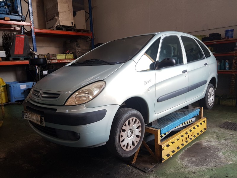 citroën xsara picasso (n68) del año 2004