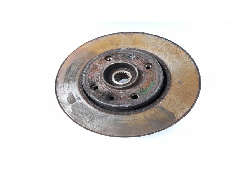 Recambio de mangueta delantera izquierda para nissan note (e11e) 1.5 dci referencia OEM IAM 40015AX600 40206AX600 