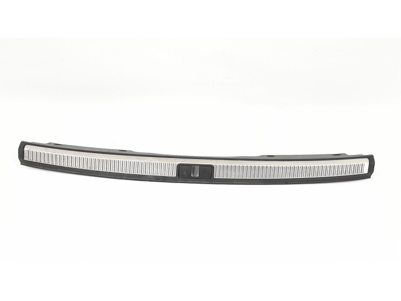 Recambio de moldura para audi a4 avant (8e) 1.9 tdi referencia OEM IAM 8E9864483  