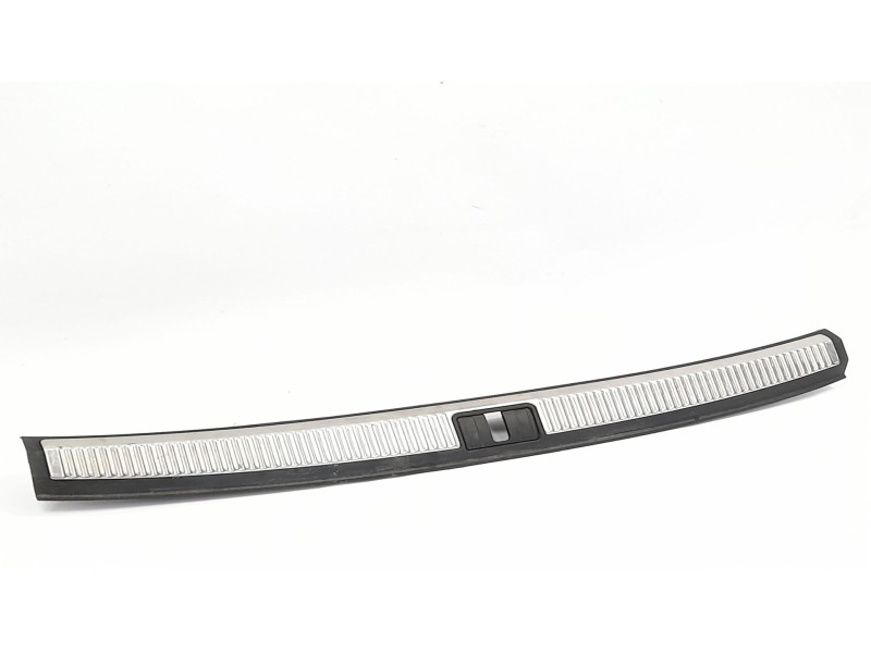 Recambio de moldura para audi a4 avant (8e) 1.9 tdi referencia OEM IAM 8E9864483  