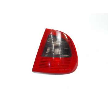 PILOTO TRASERO DERECHO 6K5945096 