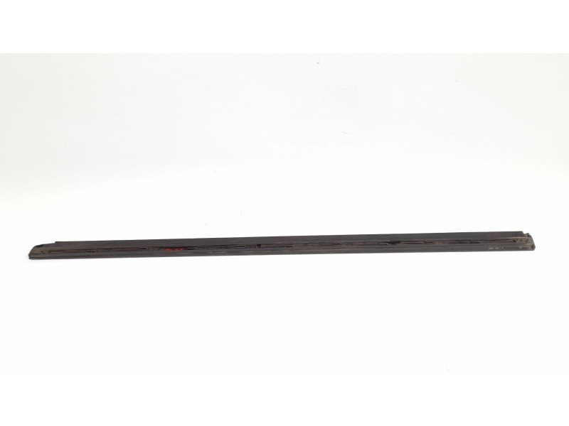 Recambio de moldura para audi a4 avant (8e) 1.9 tdi referencia OEM IAM 8E0513033  