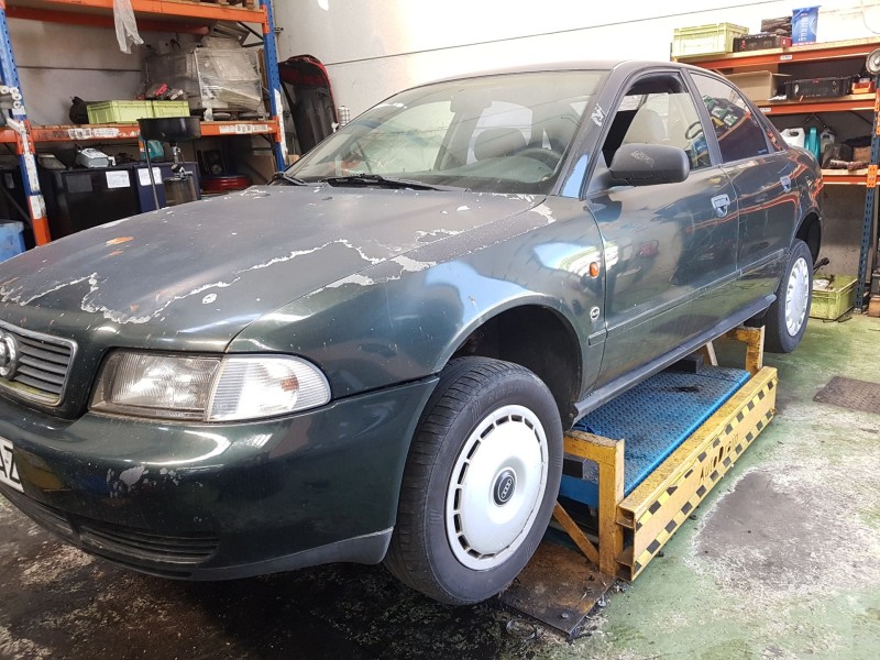 audi a4 b5 (8d2) del año 1996