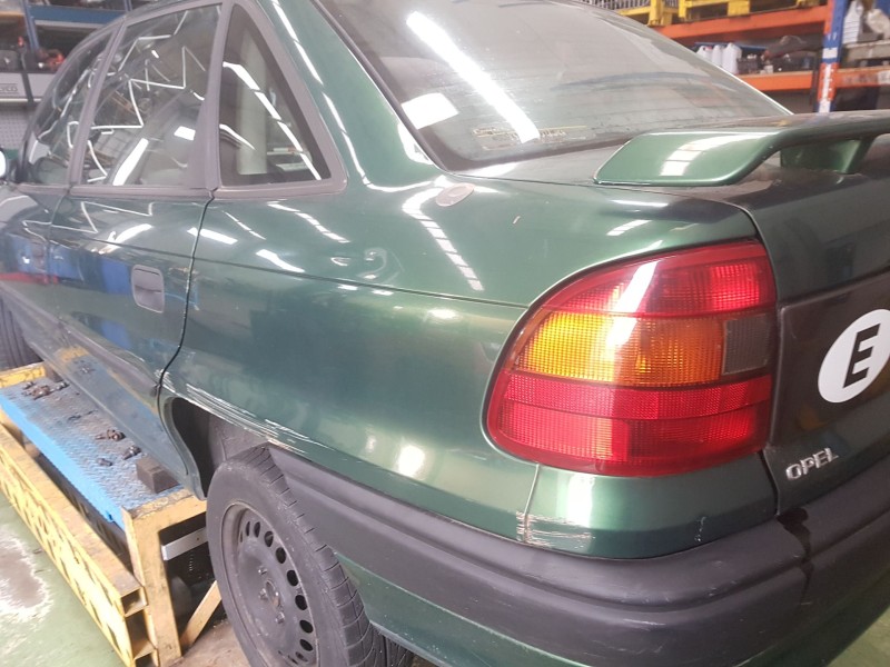 opel astra f hatchback (t92) del año 1996