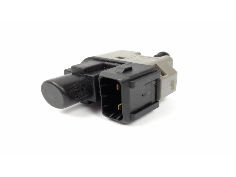 Recambio de interruptor para ford fiesta (cbk) 1.4 tdci cat referencia OEM IAM 93BB13480  
