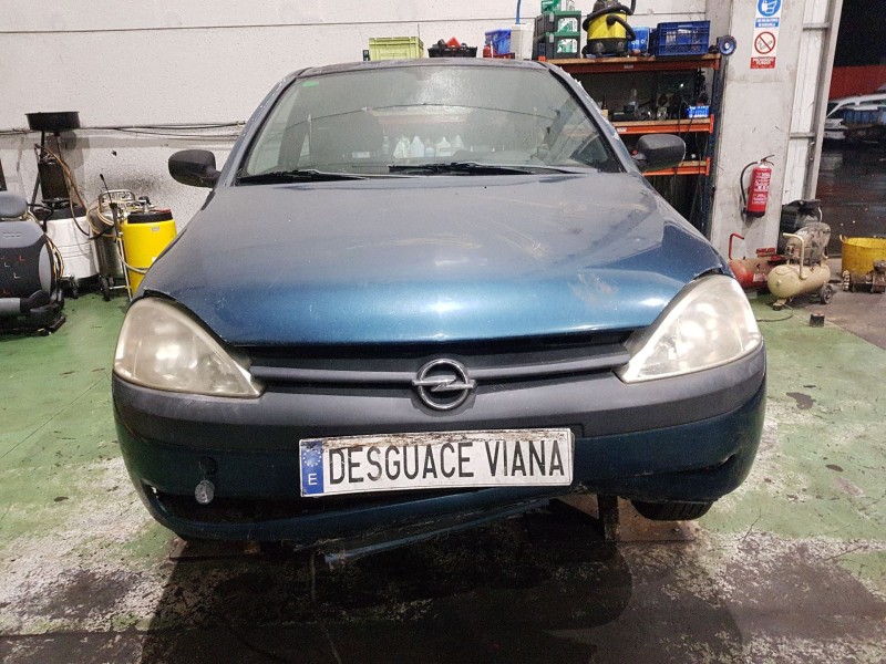 opel corsa c (x01) del año 2002