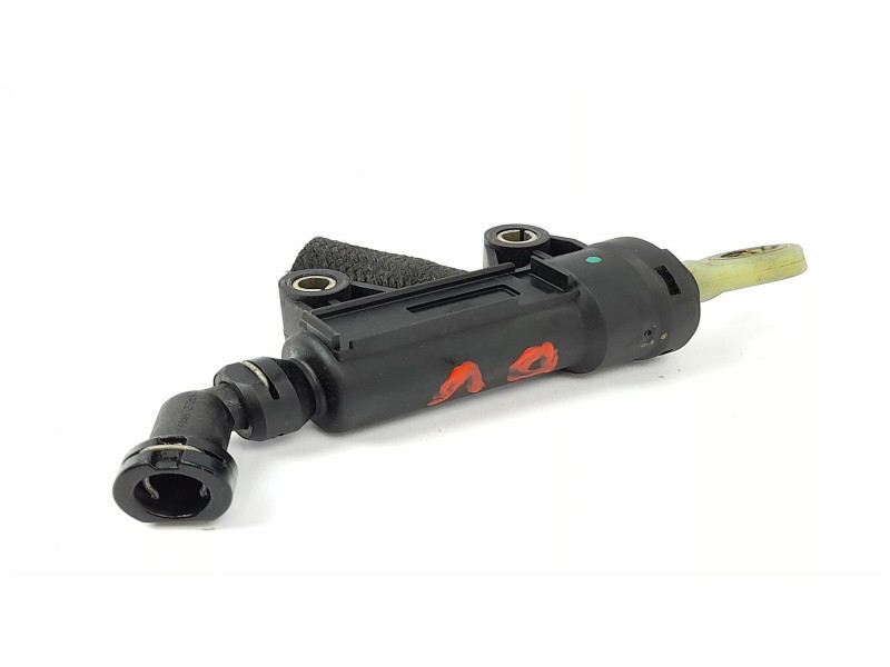Recambio de bombin embrague para bmw serie 5 berlina (e39) 2.5 525d referencia OEM IAM 21526754648  