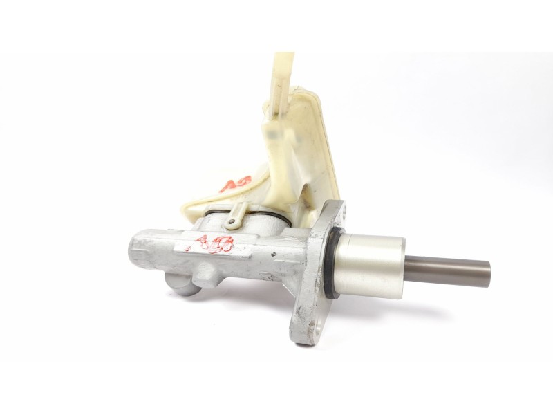 Recambio de bomba freno para seat ibiza (6k) 1.9 tdi referencia OEM IAM 03350882751  