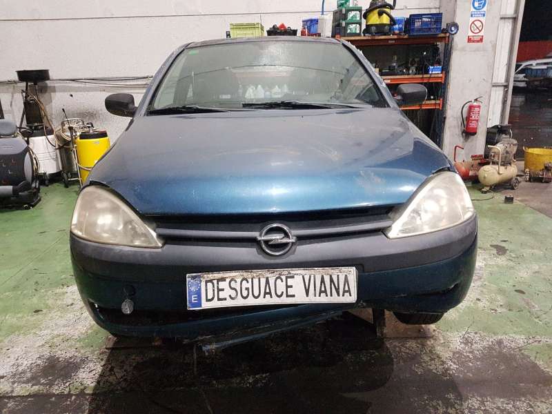 opel corsa c (x01) del año 2002