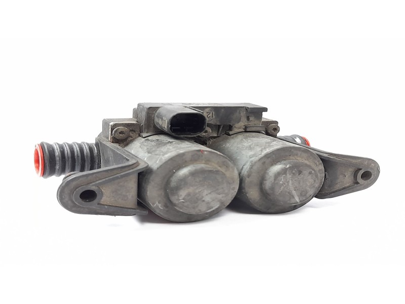 Recambio de bomba agua para bmw serie 5 berlina (e39) 2.5 525d referencia OEM IAM 6412837499502  