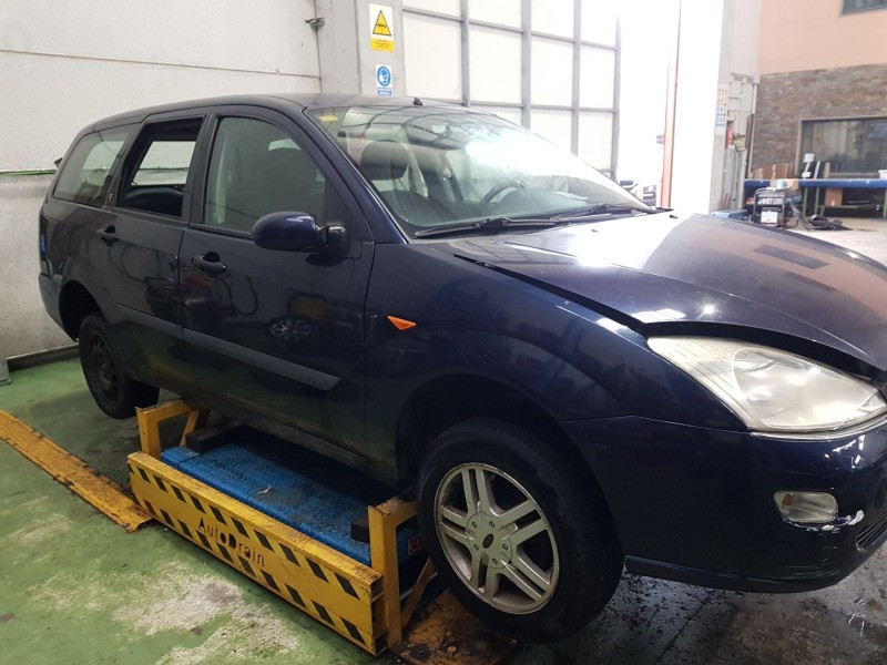 ford focus ranchera familiar (dnw) del año 1999
