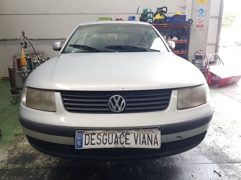 volkswagen passat b5 (3b2) del año 2022