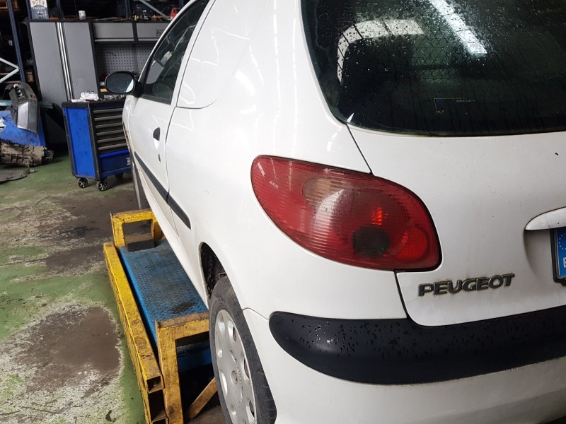 peugeot 206 van del año 2007