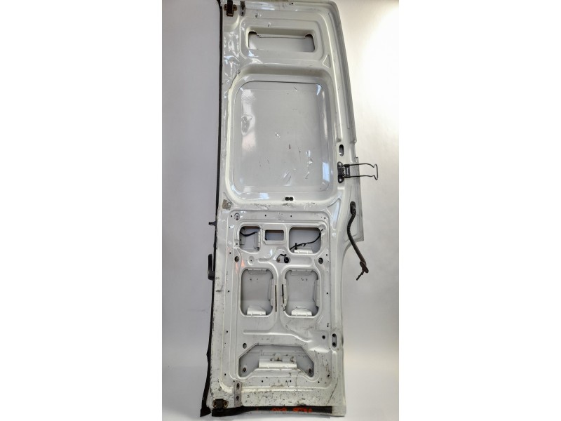 Recambio de puerta trasera izquierda para opel movano furgón (f9) 2.8 dti referencia OEM IAM   