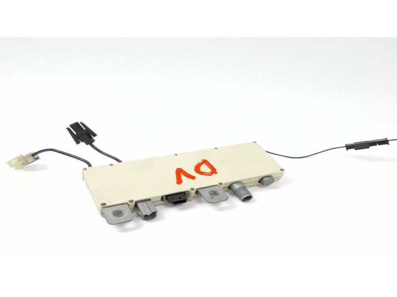 Recambio de antena para bmw serie 5 berlina (e39) 2.5 525d referencia OEM IAM 65258380685  