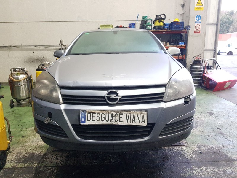 opel astra h (a04) del año 2004