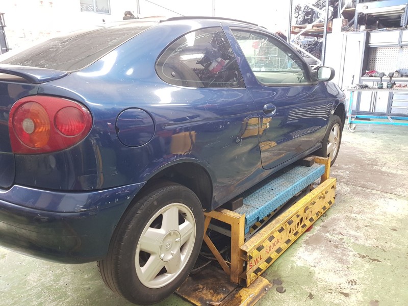 renault megane i coach (da0/1_) del año 2000