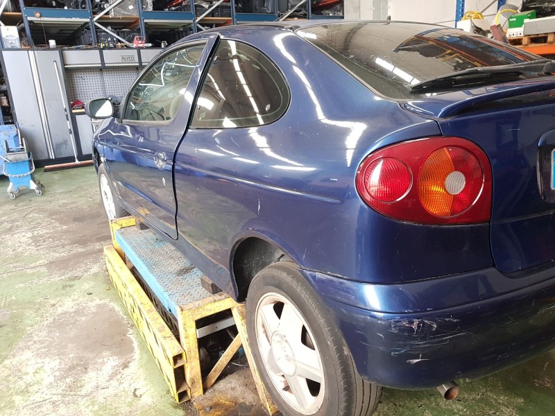 renault megane i coach (da0/1_) del año 2000