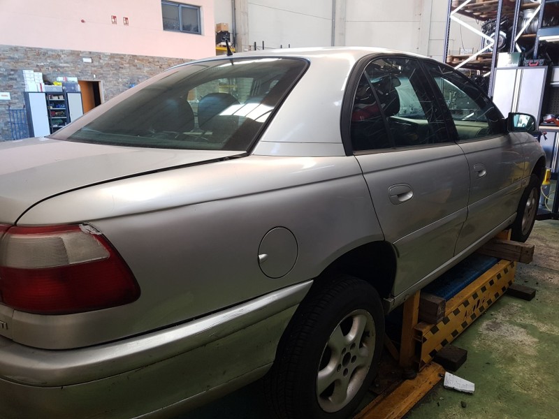 opel opel omega b (v94) 2.5 dti (f69, m69, p69) del año 2002