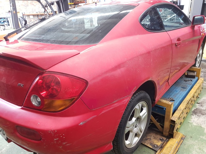 hyundai coupe ii (gk) del año 2003