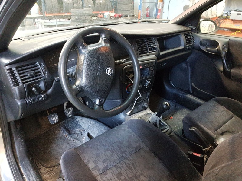 opel vectra b (j96) del año 1998