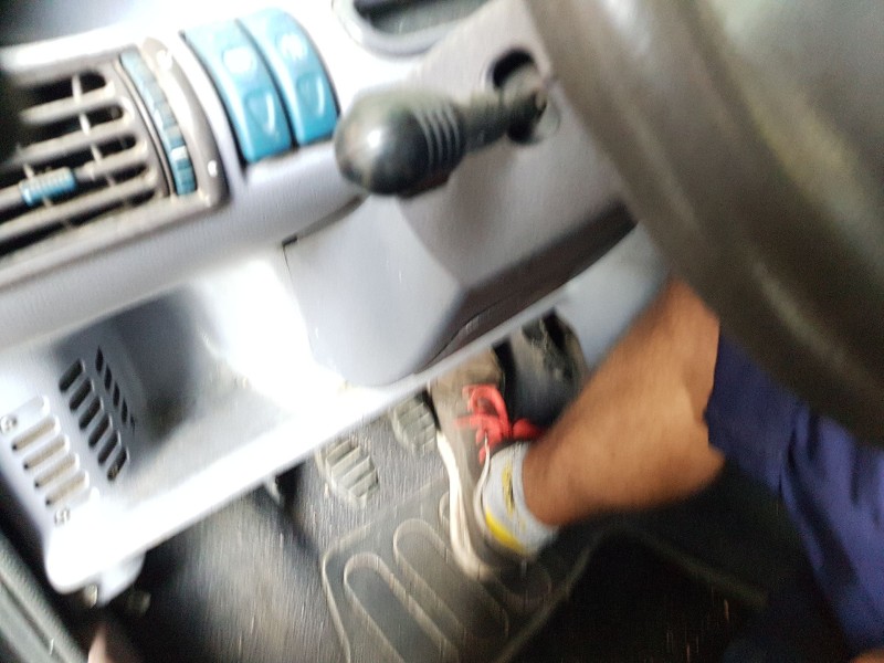 renault twingo i (c06_) del año 1996