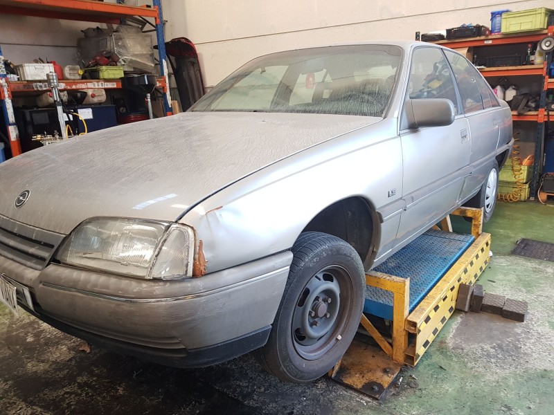 opel omega a ranchera familiar (66_, 67_) del año 1987