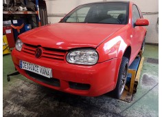 volkswagen golf iv berlina (1j1) del año 2003 2
