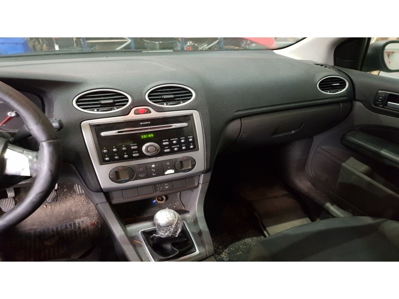 ford focus berlina (cak) del año 2006