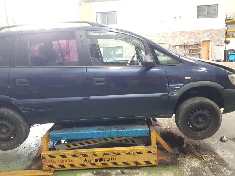 opel zafira a monospace (t98) del año 2000