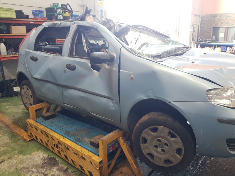 fiat punto (188_) del año 2003