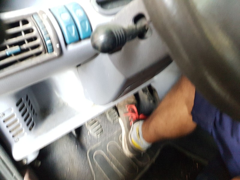 renault twingo i (c06_) del año 1993
