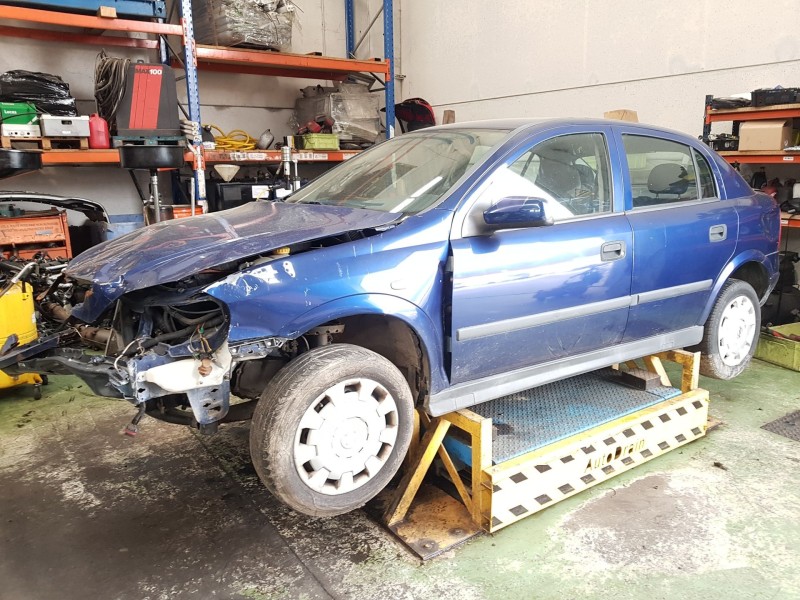 opel astra g hatchback (t98) del año 2003