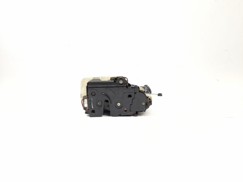 Recambio de cerradura puerta trasera izquierda para volkswagen passat berlina (3b3) 1.9 tdi referencia OEM IAM   