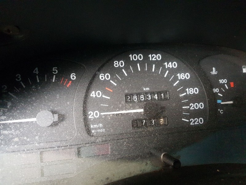 opel astra f sedán (t92) del año 1994