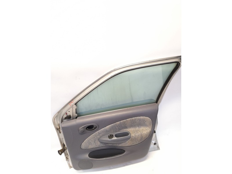 Recambio de puerta delantera derecha para ford fiesta iv (ja_, jb_) 1.8 d referencia OEM IAM   