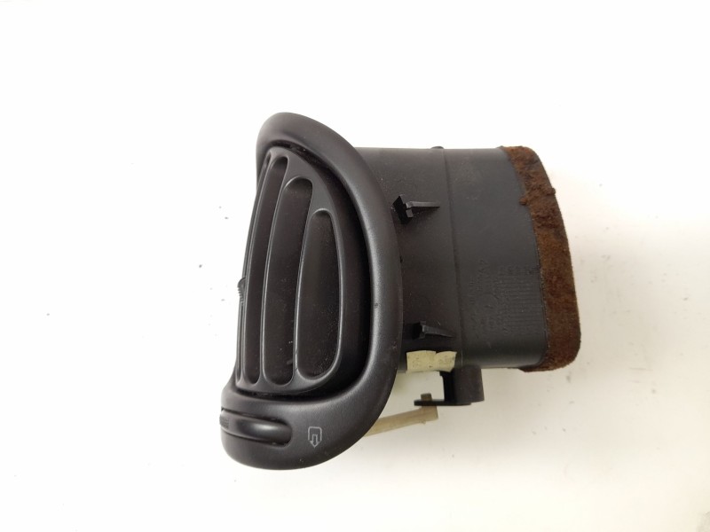 Recambio de rejilla aireadora para peugeot 206 berlina xr referencia OEM IAM 9632184377  