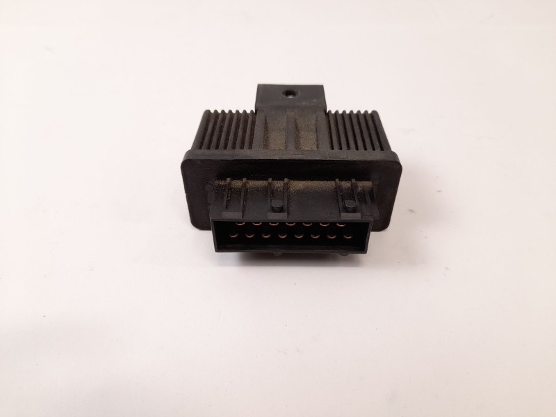 Recambio de rele para peugeot 206 berlina xr referencia OEM IAM 240107  