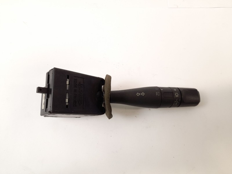 Recambio de mando intermitentes para peugeot 206 berlina xr referencia OEM IAM 34423001  