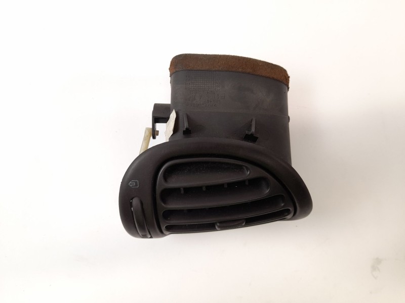 Recambio de rejilla aireadora para peugeot 206 berlina xr referencia OEM IAM 9632184877  