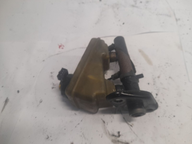 Recambio de bomba freno para ford fiesta furgoneta/monovolumen (f3l, f5l) 1.8 d referencia OEM IAM   