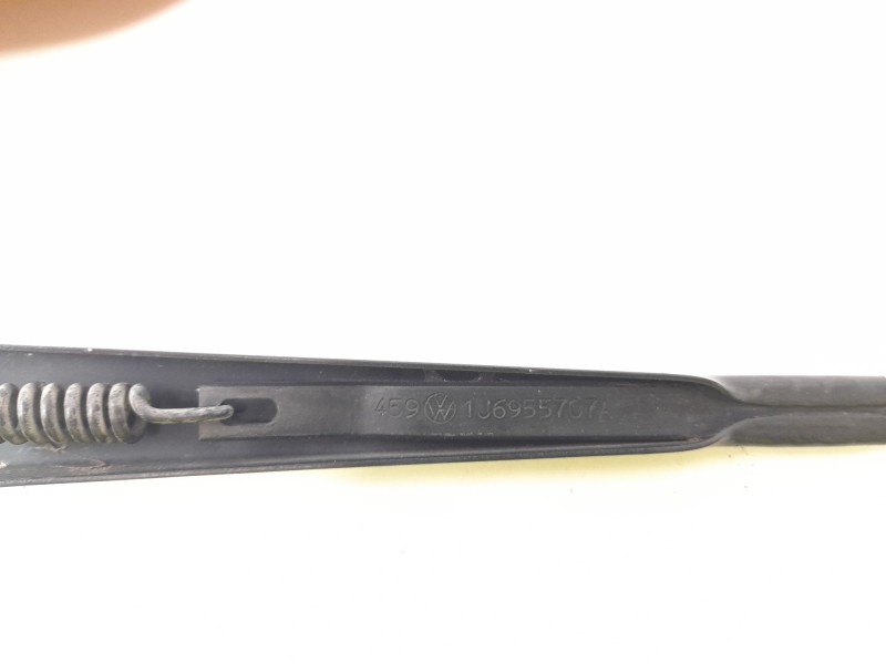 Recambio de brazo limpia trasero para seat ibiza (6k1) 1.9 sdi referencia OEM IAM 1J6955707A  