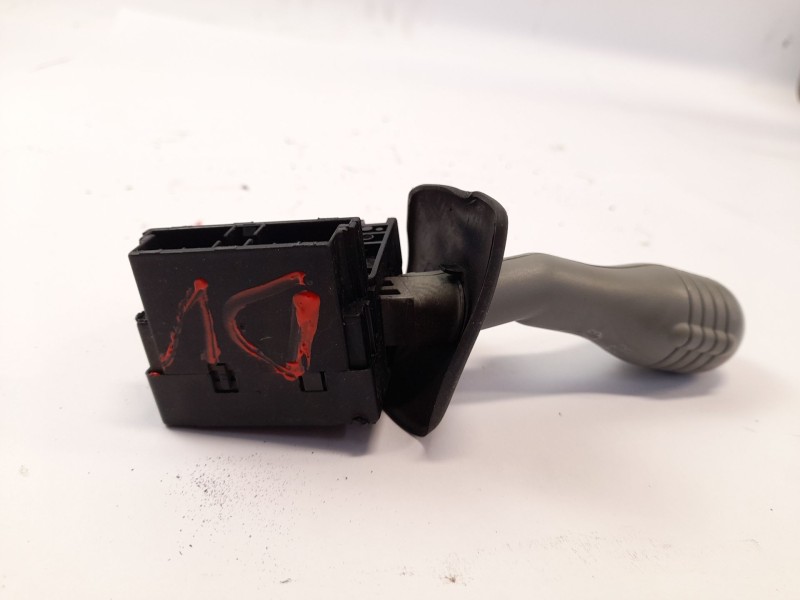 Recambio de mando limpia para renault twingo i (c06_) 1.2 (c067) referencia OEM IAM   