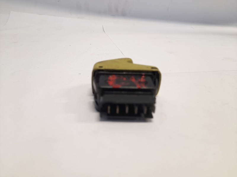 Recambio de boton elevalunas derecho para renault twingo i (c06_) 1.2 (c067) referencia OEM IAM   
