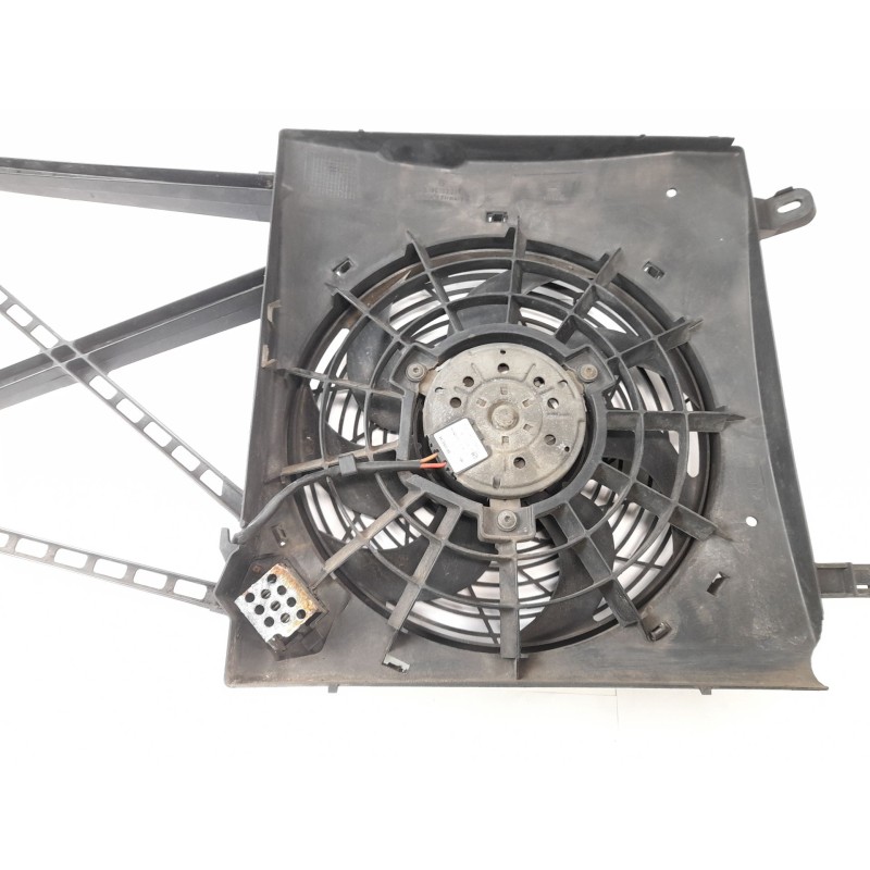 Recambio de electroventilador para opel zafira a monospace (t98) 2.0 di 16v (f75) referencia OEM IAM 90572757  